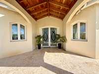 House 2737438355