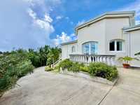 House 2737439402