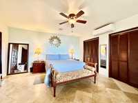 House 2737439447