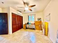 House 2737439584