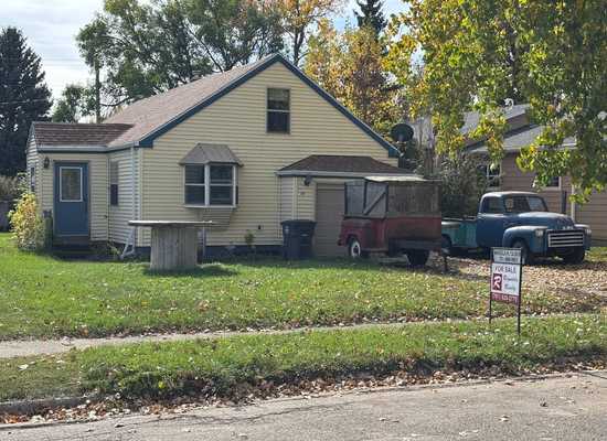 220 5th Ave SW, STANLEY, House,  sold - Angela Olson, Reynolds Realty