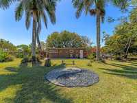 House 2744301262