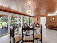 House 2744301102