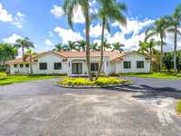 House 2740932912