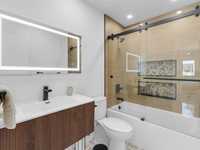 House 2740932953