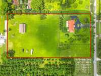House 2740932972