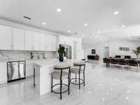 House 2740932927