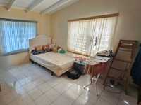 House 2744554354