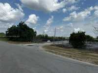 House 2745995007