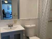 House 2747607705