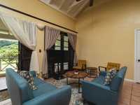House 2750799227