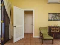 House 2750799340