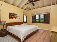 House 2750799491