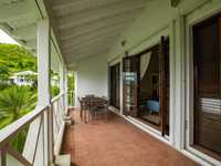 House 2750800398