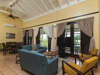 House 2750798944