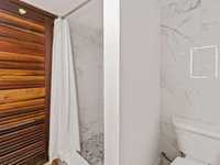 House 2796735585