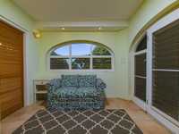House 2755277465