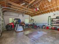 House 2755277629