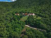 House 2755277737