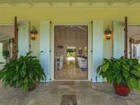 House 2755276308
