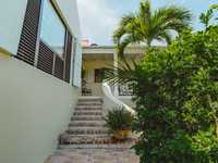 House 2755276866