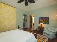 House 2755277378