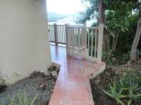 House 2812146136