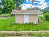 House 2771759718