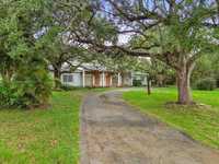 House 2792710651