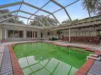 House 2792710728