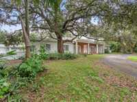House 2792710759