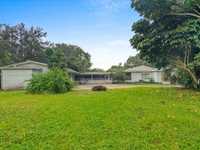 House 2792710766