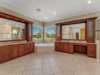 House 2775724503