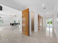 House 2775724510