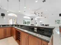 House 2775724513
