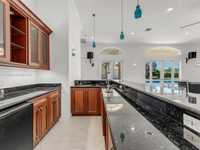House 2775724514