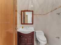 House 2775724519