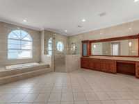 House 2775724530