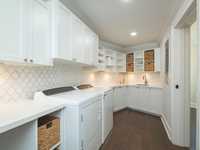 House 2778492302