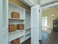 House 2778492382