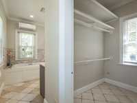 House 2778492632
