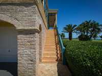 House 2778493047