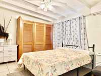 House 2807854924