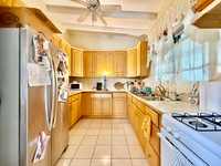 House 2807855006