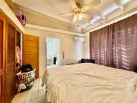 House 2807855032