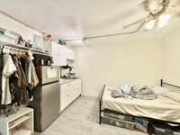 House 2807855412