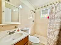 House 2807857607