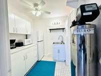 House 3015160240