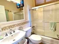 House 2805994672