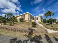 House 2805994077